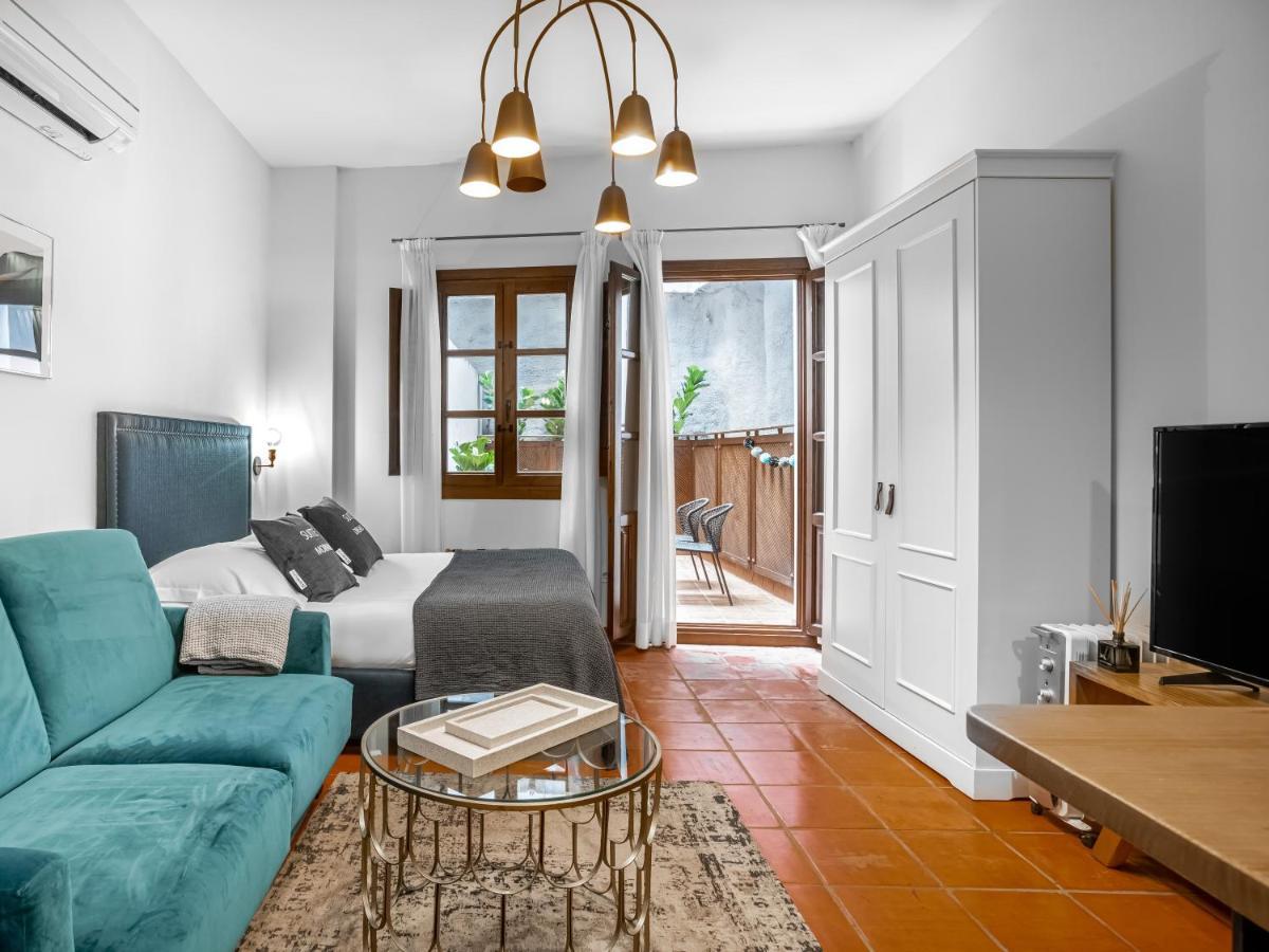Limehome Granada Calle Santa Ana 외부 사진