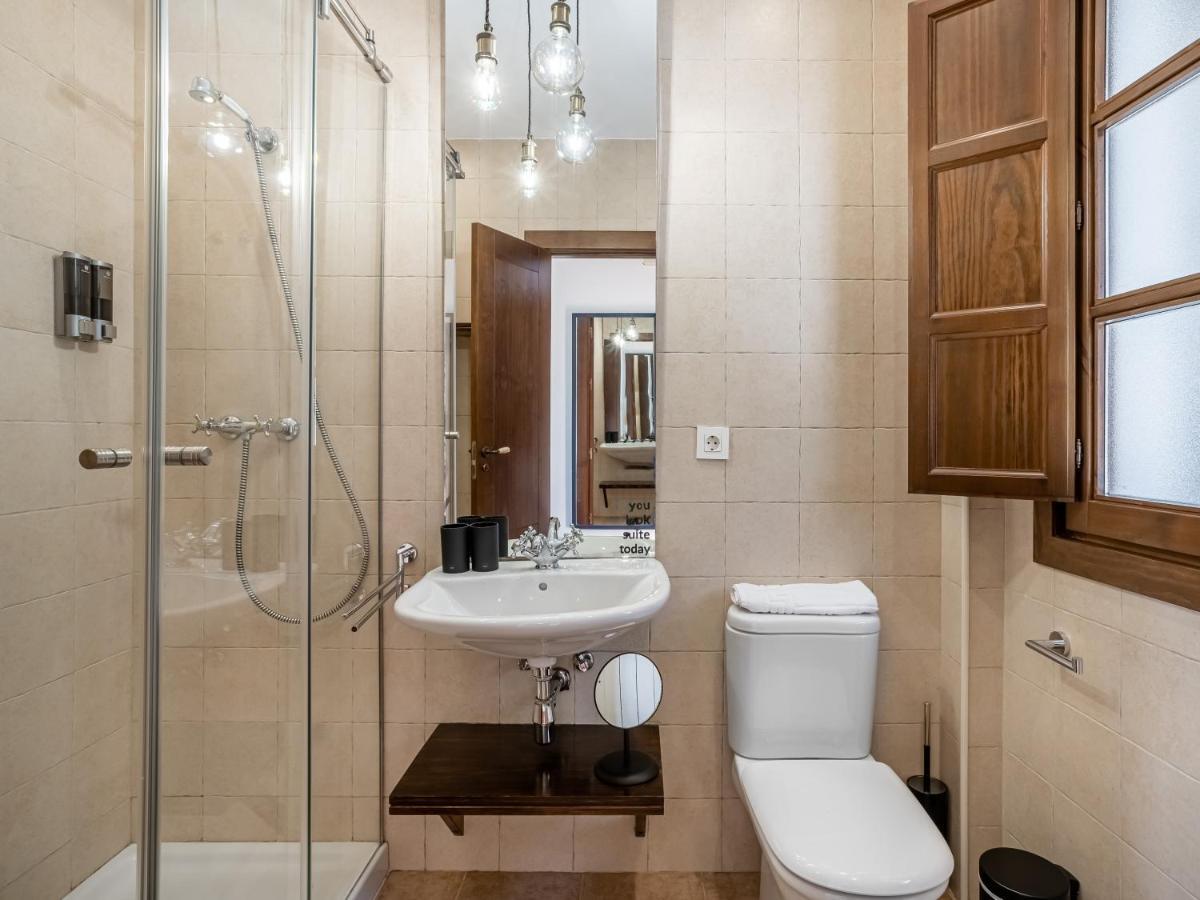 Limehome Granada Calle Santa Ana 외부 사진