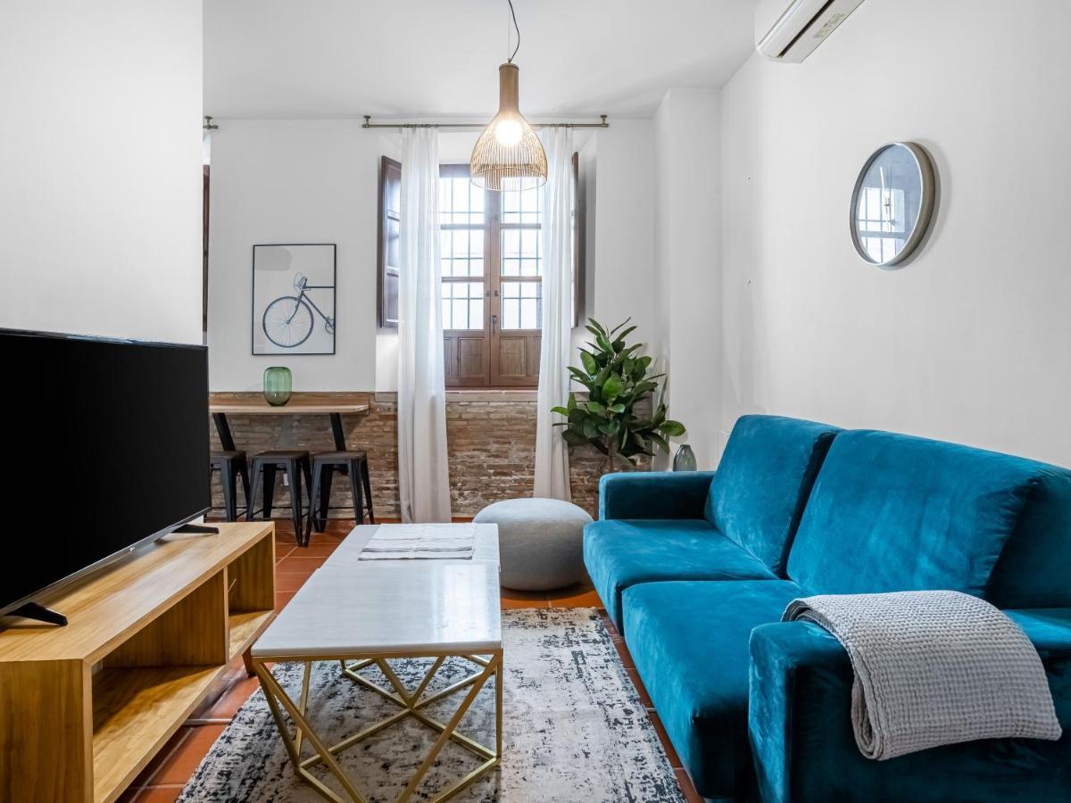 Limehome Granada Calle Santa Ana 외부 사진